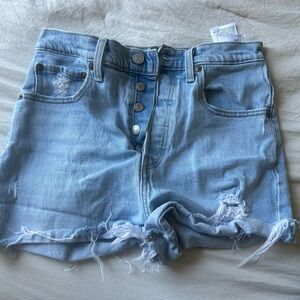 501 levi shorts